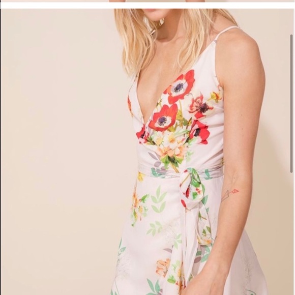 *HP* Yumi Kim waterfront field of dress dress. Size small - Picture 5 of 14